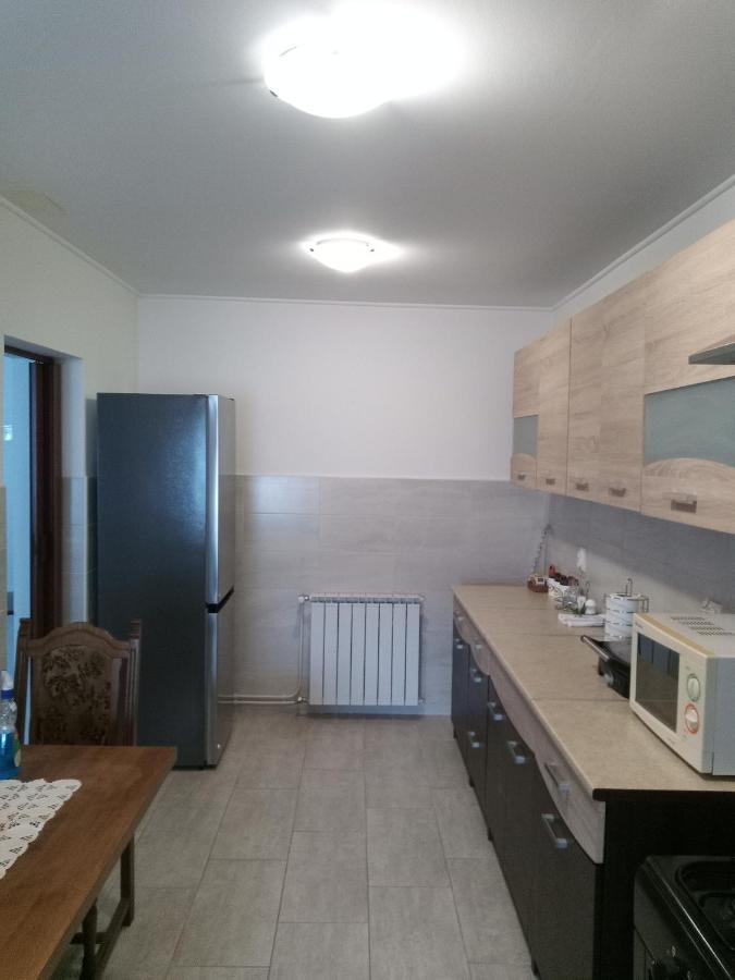 Apartman Marko Ogulin Exterior foto
